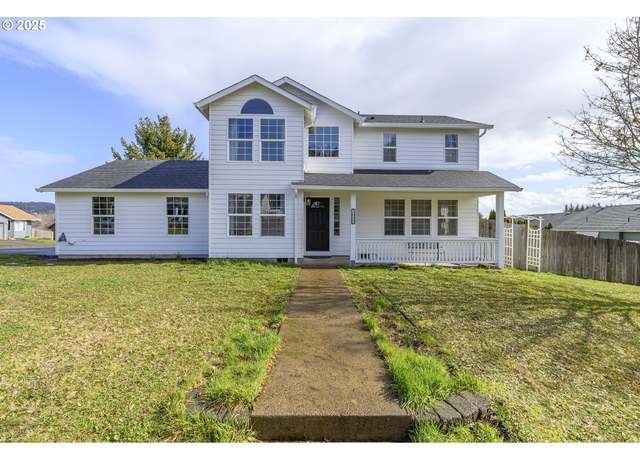 Property at 1020 Monroe St, Lafayette, OR 97127, 3 beds, 2.5 baths