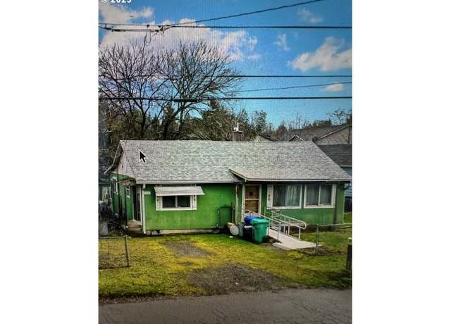 Property at 3016 SE 87th Ave, Portland, OR 97266, 2 beds, 1 bath