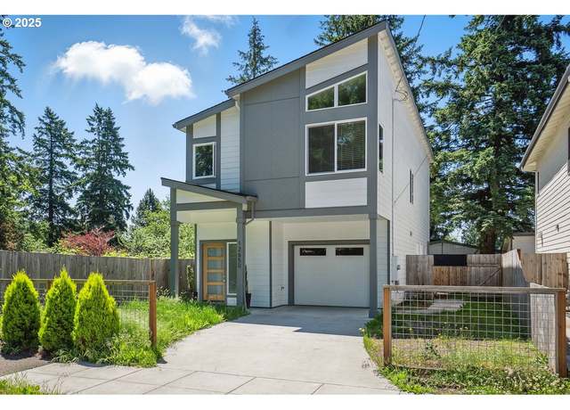 Property at 12650 SE Kelly St, Portland, OR 97236, 3 beds, 2.5 baths