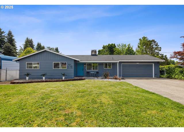 Property at 721 NW 76th St, Vancouver, WA 98665, 3 beds, 3 baths
