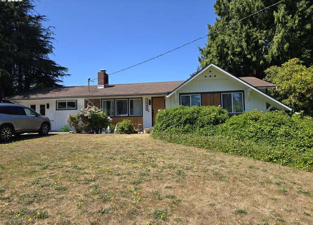 Property at 1660 Lincoln Rd, Coos Bay, OR 97420, 4 beds, 2.5 baths