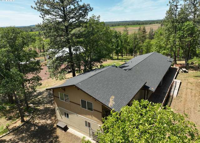 Property at 893 Counts Rd, Goldendale, WA 98620, 5 beds, 3 baths