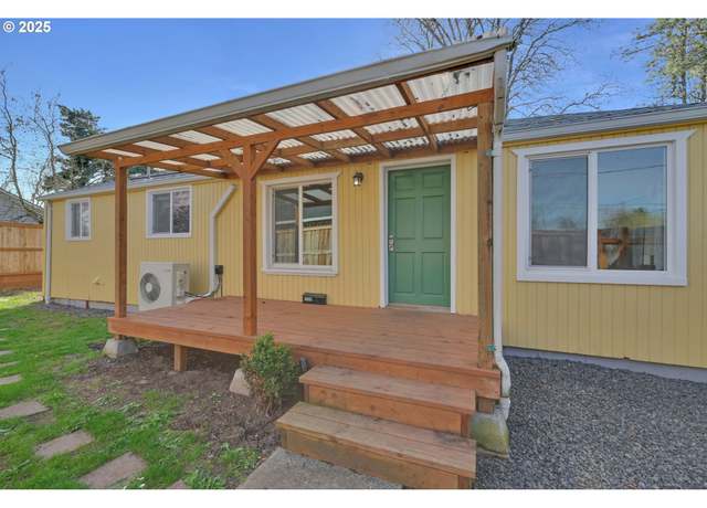 Property at 2090 W 13th Ave, Eugene, OR 97402, 3 beds, 1 bath