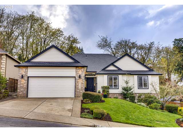 Property at 8117 SW Charlotte Dr, Beaverton, OR 97007, 4 beds, 3 baths