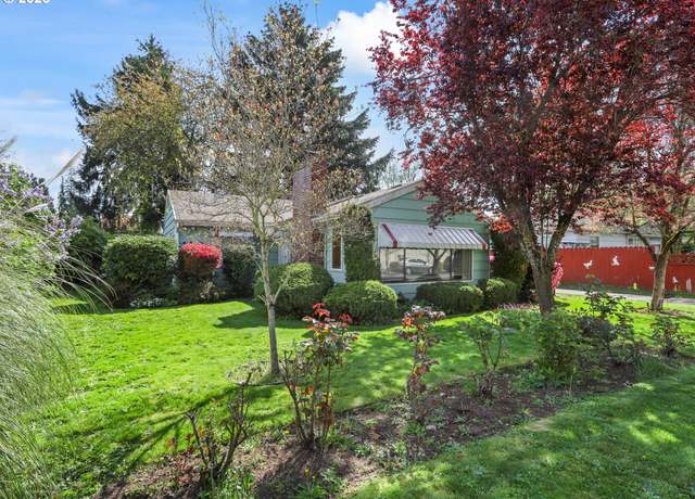 Property at 1644 NE 103rd Pl, Portland, OR 97220, 3 beds, 1 bath