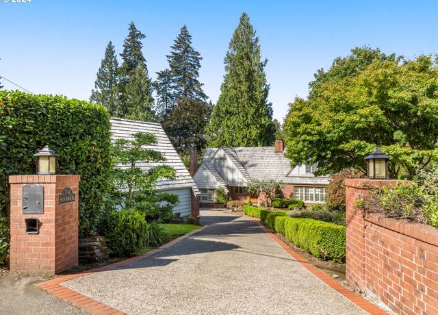 Property at 17447 Blue Heron Rd, Lake Oswego, OR 97034, 4 beds, 4 baths
