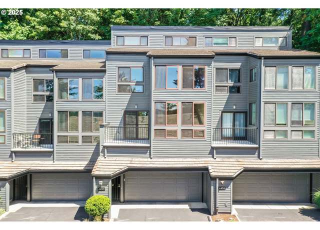 Property at 4459 Thunder Vista Ln, Lake Oswego, OR 97035, 2 beds, 2.5 baths