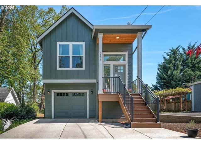 Property at 254 N 1st St, St. Helens, OR 97051, 3 beds, 2.5 baths