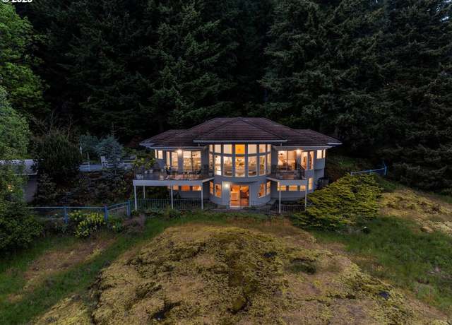 Property at 27917 NE 67th St, Camas, WA 98607, 4 beds, 2.5 baths