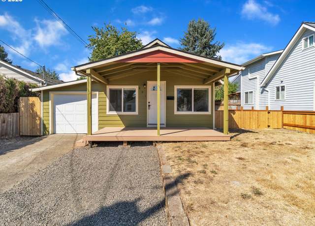 Property at 801 NE 13th St, Mcminnville, OR 97128, 3 beds, 2 baths