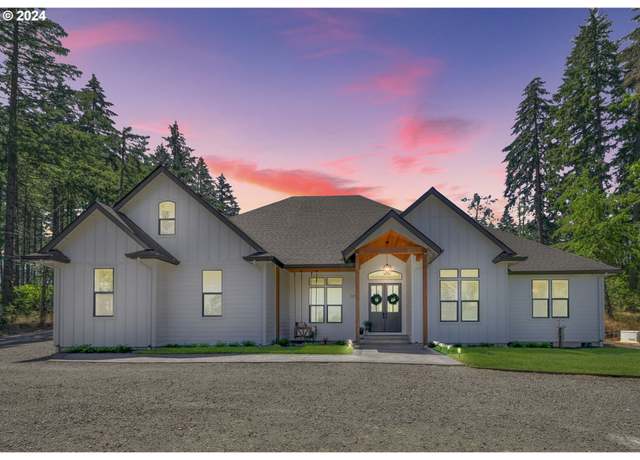 Property at 32114 Deberry Rd, Creswell, OR 97426, 4 beds, 2.5 baths