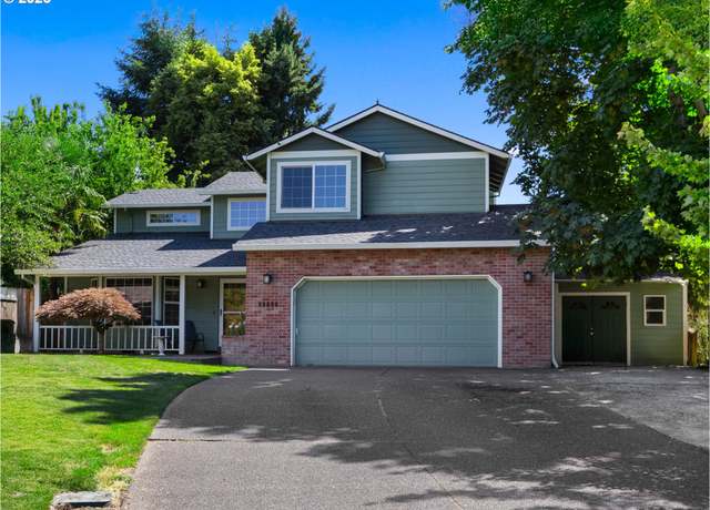 Property at 12255 SE Mapleleaf Ct, Clackamas, OR 97015, 4 beds, 2.5 baths