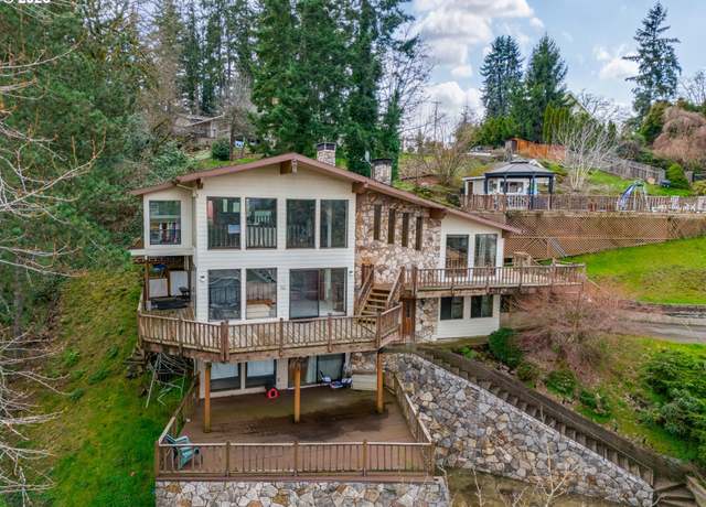 Property at 7730 Cason Ln, Gladstone, OR 97027, 4 beds, 2.5 baths