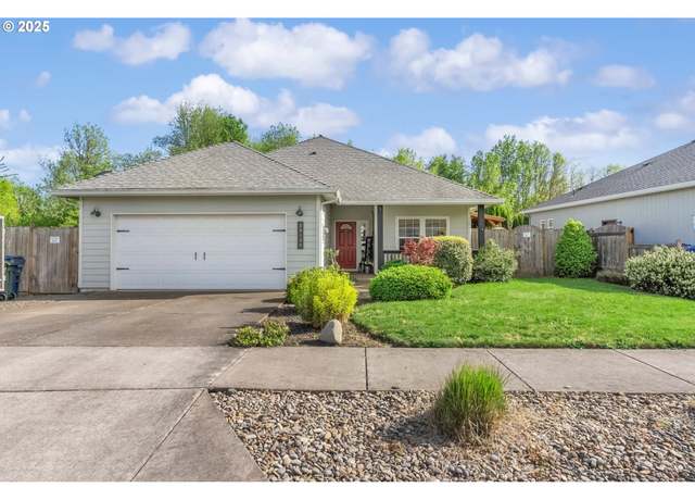 Property at 25130 Corky Ln, Veneta, OR 97487, 3 beds, 2 baths