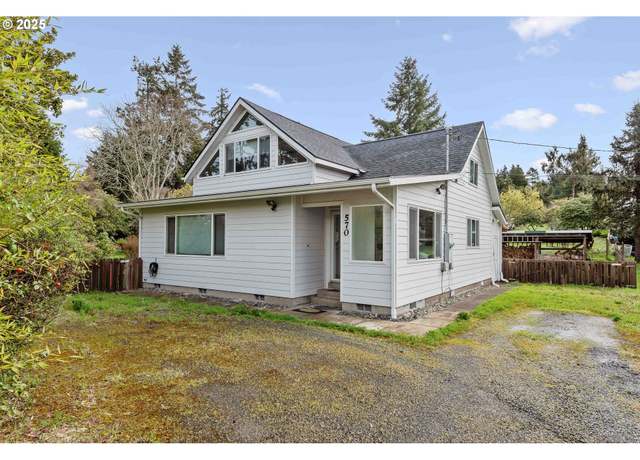 Property at 570 6th Ave, Coos Bay, OR 97420, 3 beds, 2 baths
