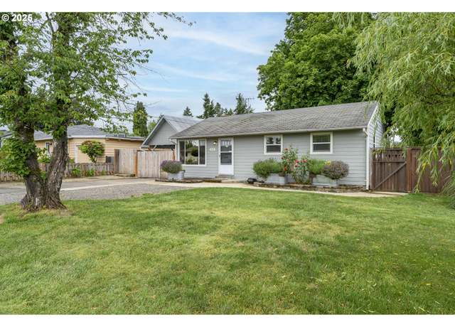 Property at 140 Canemah Rd, Oregon City, OR 97045, 3 beds, 1 bath