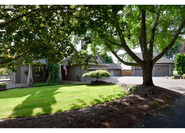 Property at 18214 S Brookstone Dr, Oregon City, OR 97045, 4 beds, 2.5 baths