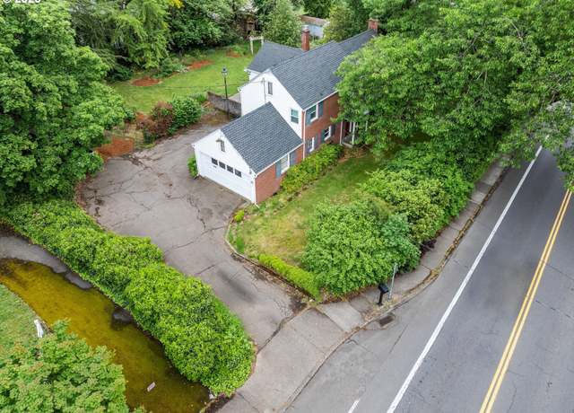 Property at 300 NE 148th Ave, Portland, OR 97230, 3 beds, 2 baths