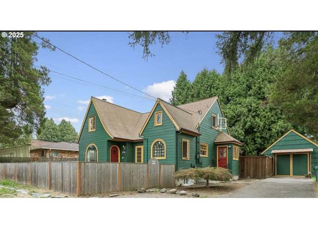 Property at 4523 NE 105th Ave, Portland, OR 97220, 4 beds, 2 baths