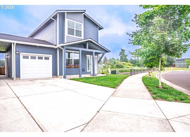 Property at 1937 Stoltz Hill Rd, Lebanon, OR 97355, 3 beds, 1.5 baths