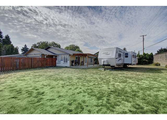 Property at 16209 NE 11th St, Vancouver, WA 98684, 3 beds, 2 baths