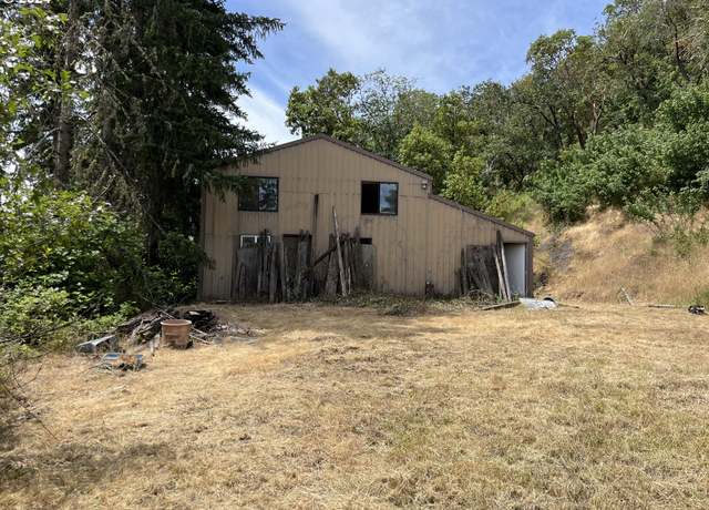 Property at 130 NW Makah Ct, Roseburg, OR 97470