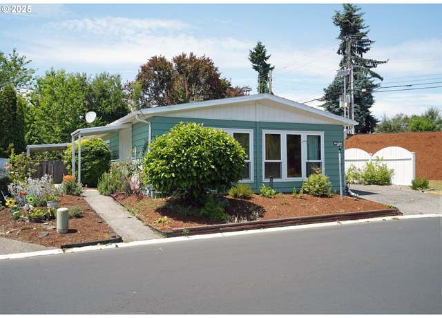 Property at 17254 SW Eldorado Dr, Portland, OR 97224, 3 beds, 2 baths