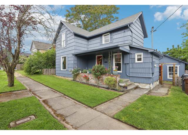Property at 421 Willamette St, Oregon City, OR 97045, 4 beds, 1 bath