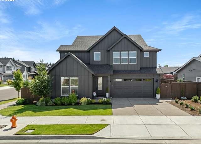 Property at 1910 S Grant St, Canby, OR 97013, 4 beds, 2.5 baths