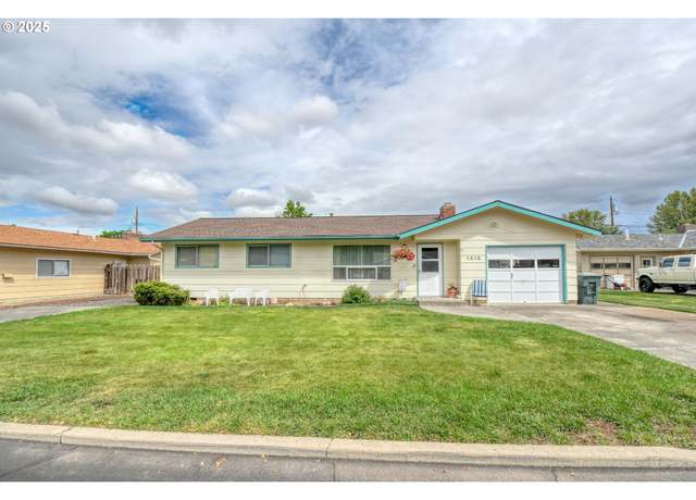 Property at 1318 SW 39th Ave, Pendleton, OR 97801, 3 beds, 2 baths