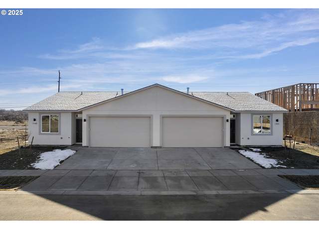 Property at 1165 NE Emerald Dr, Hermiston, OR 97838, 3 beds, 2 baths
