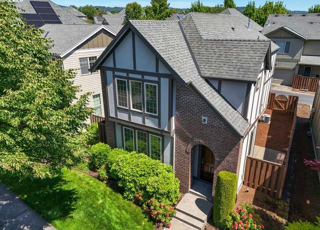 Property at 6638 NW Joss Ave, Portland, OR 97229, 3 beds, 2.5 baths