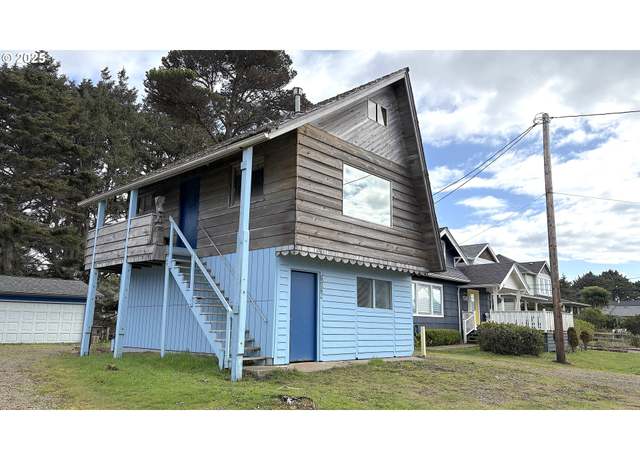 Property at 6962 Glen Ave, Gleneden Beach, OR 97388, 1 bed, 1.5 baths