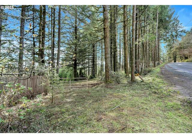Property at 22900 SW Holly Hill Rd, Hillsboro, OR 97123