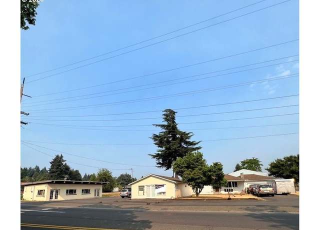 Property at 45 Thomas Ln, Cottage Grove, OR 97424, 3 beds, 1 bath