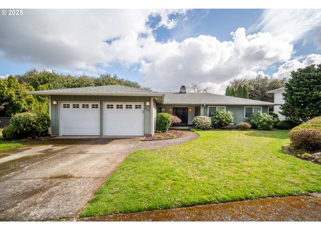 Property at 3922 NE 142nd Ave, Portland, OR 97230, 3 beds, 2 baths