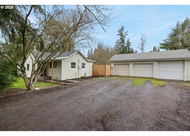 Property at 8381 S Vale Garden Rd, Canby, OR 97013, 2 beds, 1 bath