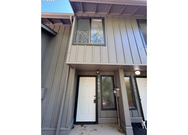 Property at 5513 SW Multnomah Blvd, Portland, OR 97219, 2 beds, 1.5 baths