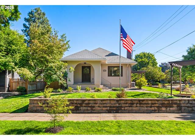 Property at 3106 NE Skidmore St, Portland, OR 97211, 4 beds, 2 baths