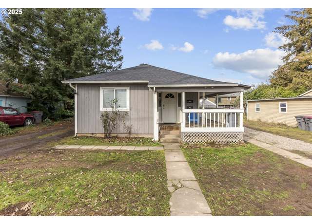 Property at 813 SE Ford St, Mcminnville, OR 97128, 3 beds, 2 baths