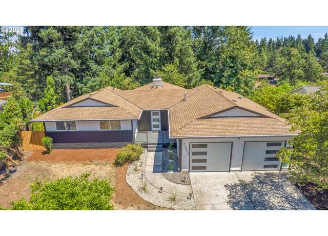 Property at 17340 Crownview Dr, Gladstone, OR 97027, 5 beds, 3 baths