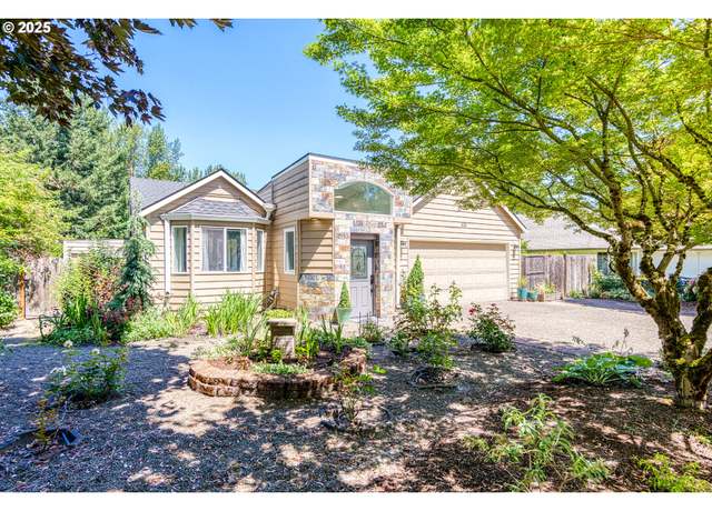 Property at 639 NE Meadow Dr, Portland, OR 97211, 4 beds, 2 baths