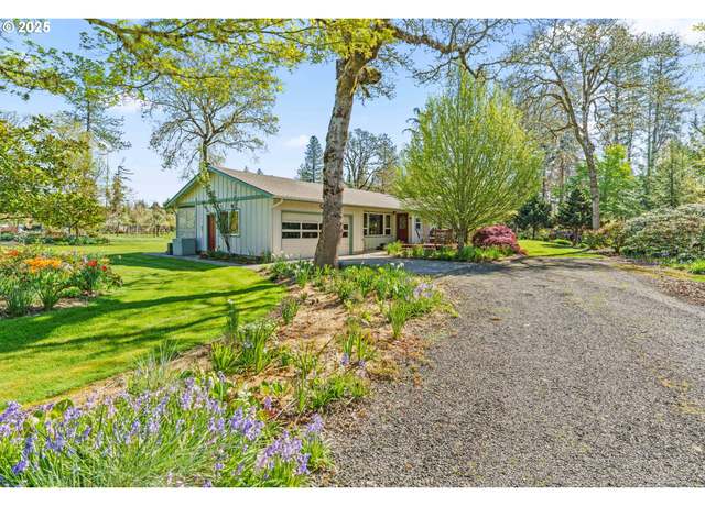 Property at 88885 Conrad Rd, Veneta, OR 97487, 3 beds, 2 baths