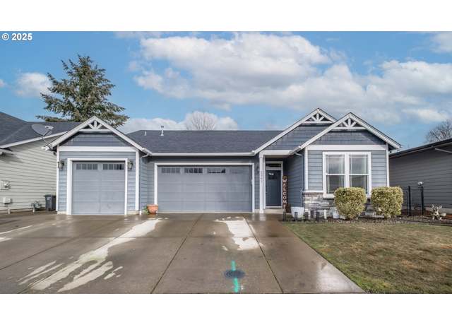 Property at 2361 Robbins Way, Lebanon, OR 97355, 4 beds, 2.5 baths