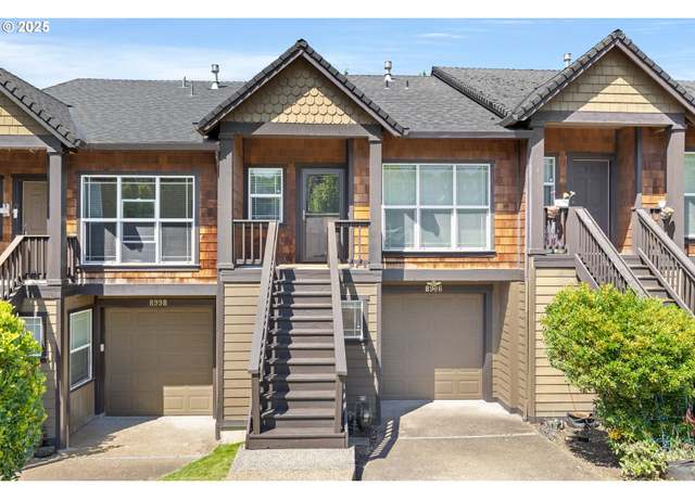 Property at 8996 SE Chloe Ln, Happy Valley, OR 97086, 3 beds, 2.5 baths
