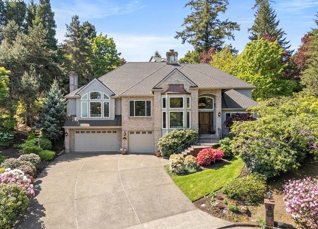 Property at 1224 Tyndall Ct, Lake Oswego, OR 97034, 5 beds, 3.5 baths