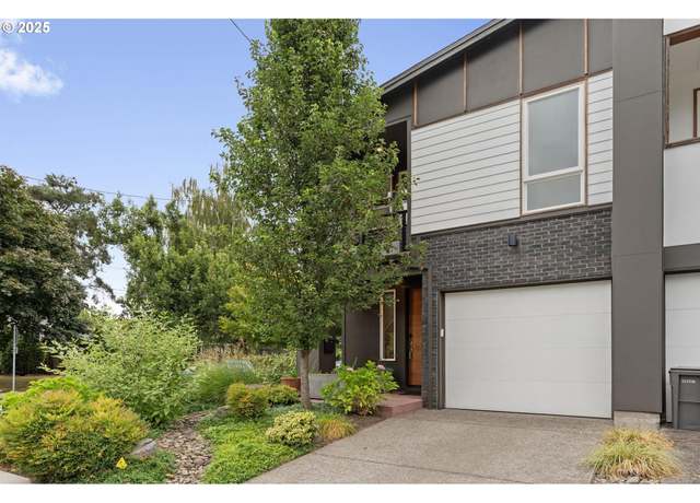 Property at 6888 NE 13th Ave, Portland, OR 97211, 3 beds, 2.5 baths