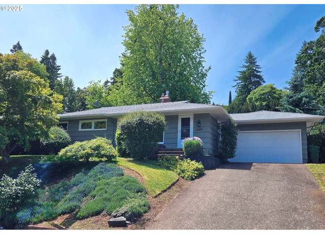 Property at 3185 Granada Way, Salem, OR 97302, 3 beds, 1 bath