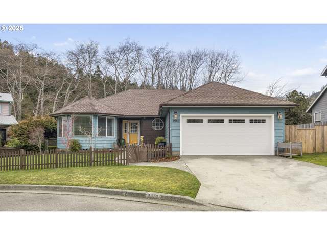 Property at 29311 Neil Ct, Gold Beach, OR 97444, 3 beds, 2 baths