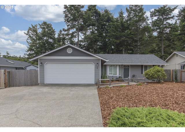 Property at 3 Park Village Dr, Florence, OR 97439, 3 beds, 2 baths